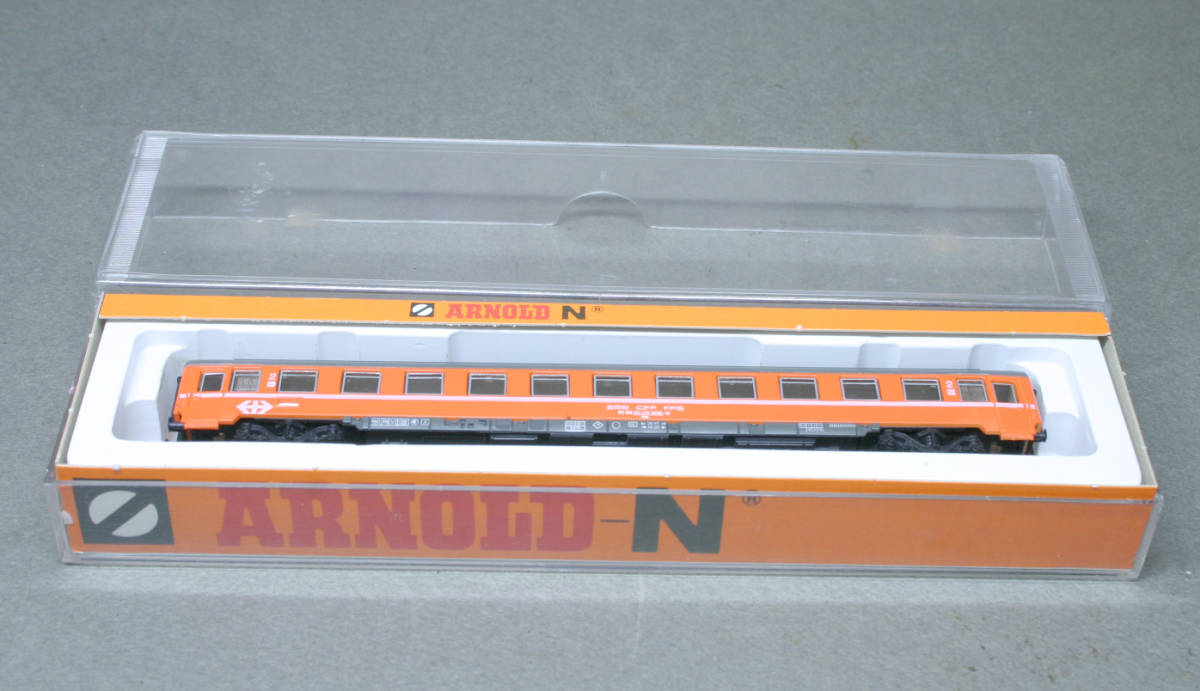 アーノルド ARNOLD-N 3773 SBBの客車（オレンジ色） ,○中古ですが