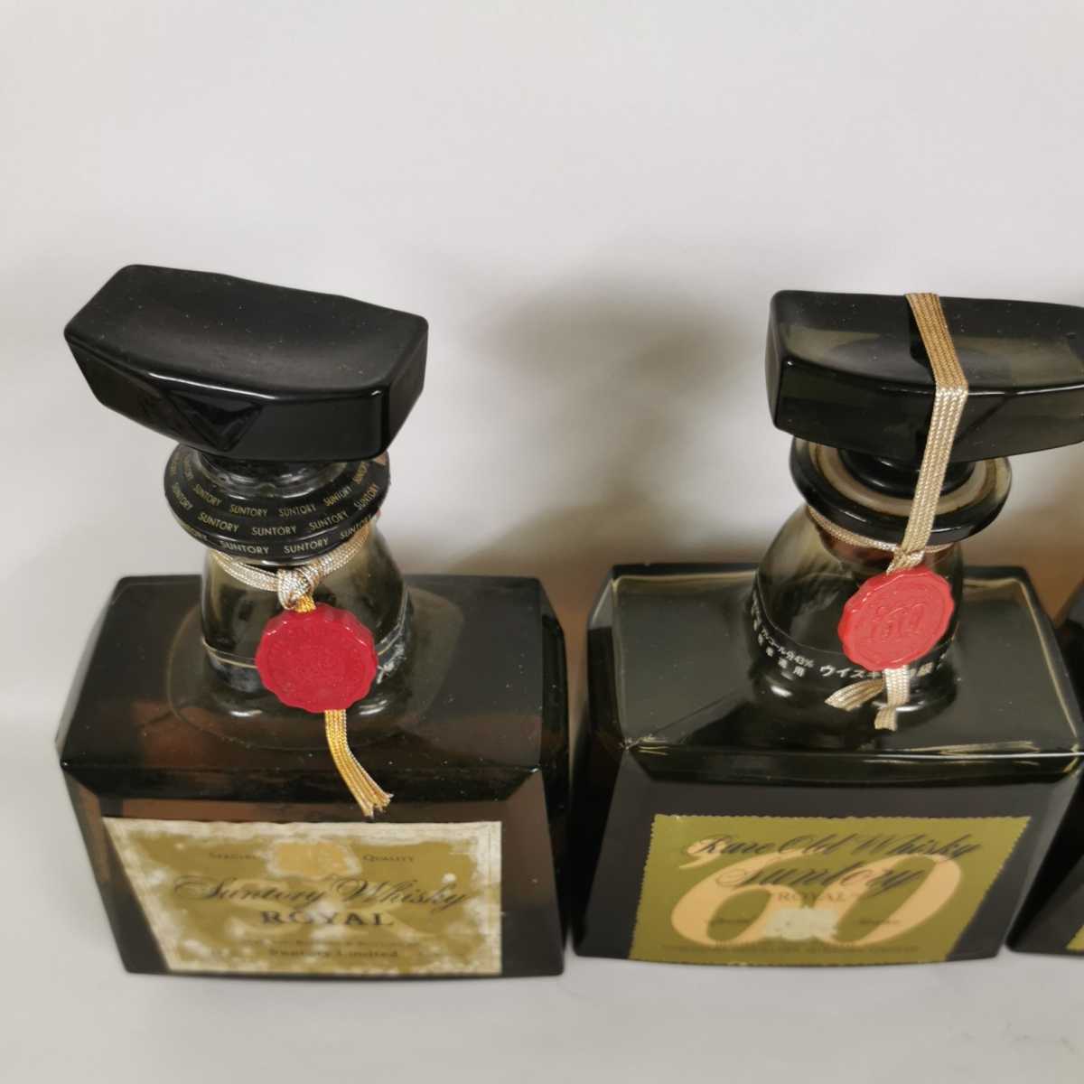 古酒 サントリーウイスキー ローヤル12年 ブルーラベル 720ml SUNTORY