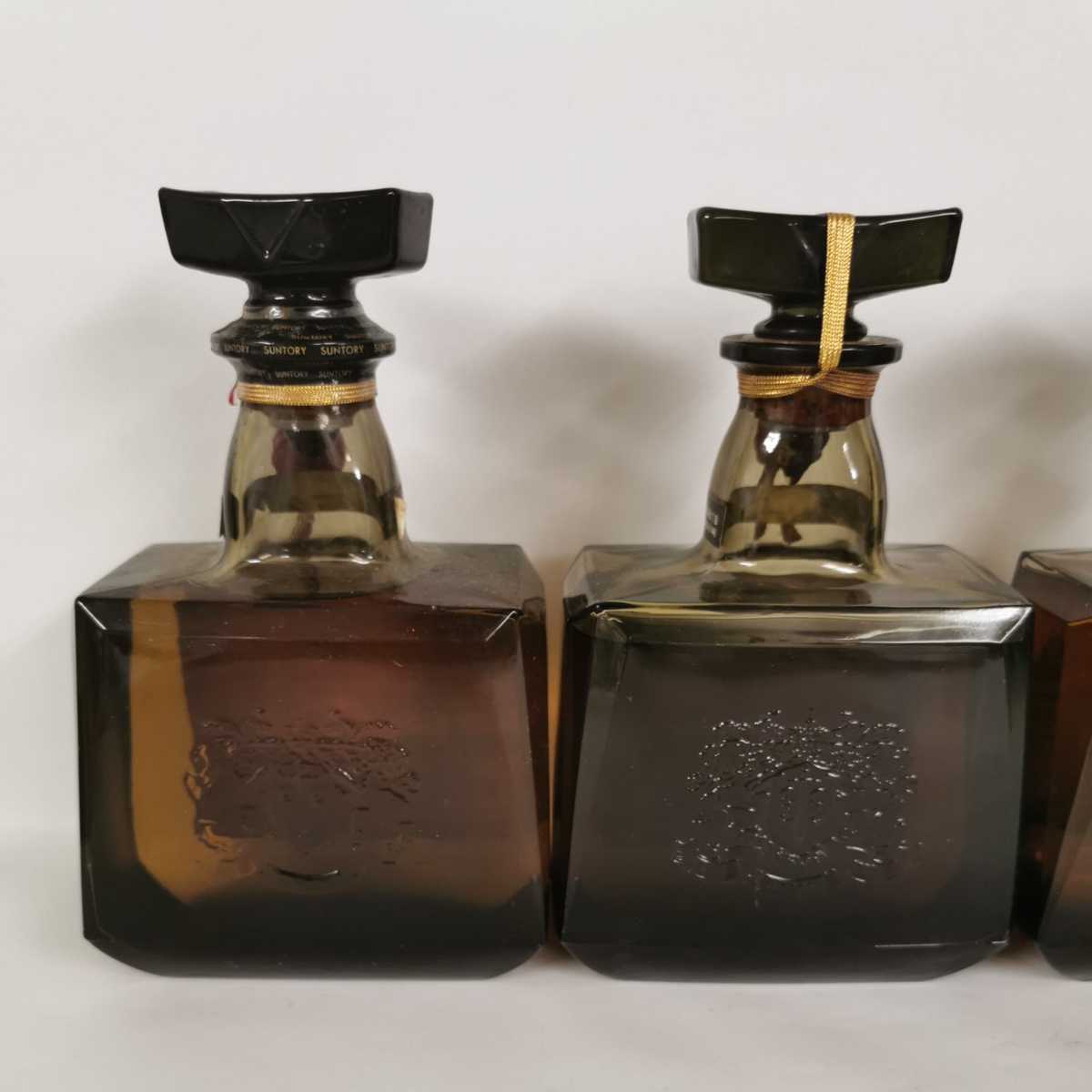 古酒 サントリーウイスキー ローヤル12年 ブルーラベル 720ml SUNTORY