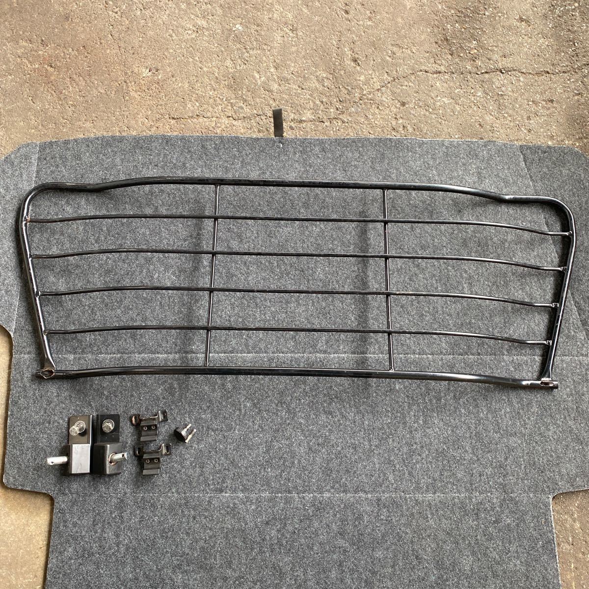 激安大特価，新品 VOLVO 240 GL ワゴン AB230W ドッグガード アニマルガード ボルボ GL(ボルボ用)｜売買されたオークション情報、yahooの商品情報をアーカイブ公開 - オークファン ボルボ用