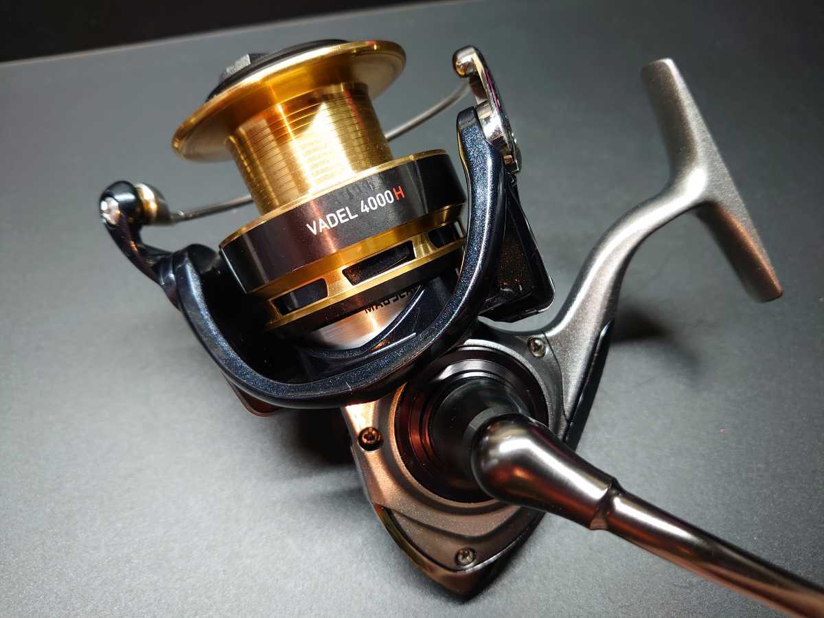 DAIWA VADEL 4000 スピニングリール M ダイワ VADEL 4000H スピニング