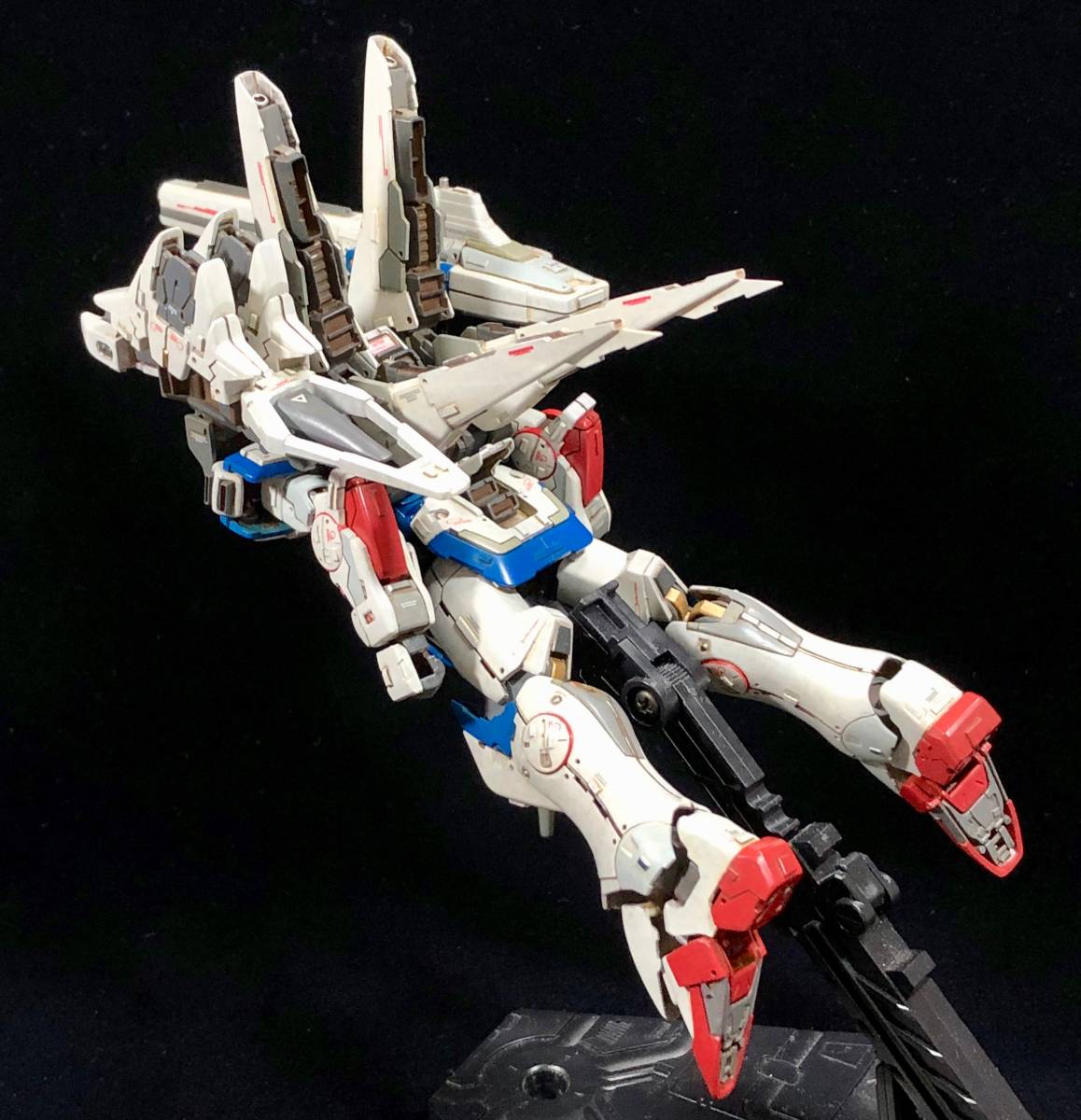 ○HG 1/144 セカンドV【塗装済改修完成品】 Vガンダム プレミアムバンダイ