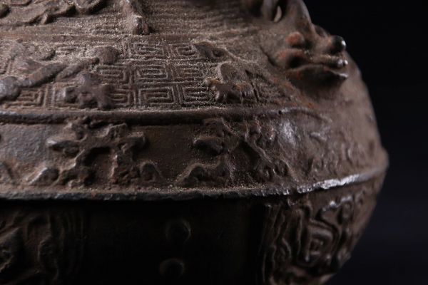 購入サイト 【天25864】 初代 秦蔵六造 『鉄瓶』 共箱 在銘 鉄砲口 購入サイト 【天25864】 初代 秦蔵六造 『鉄瓶』 共箱 在銘 鉄砲口