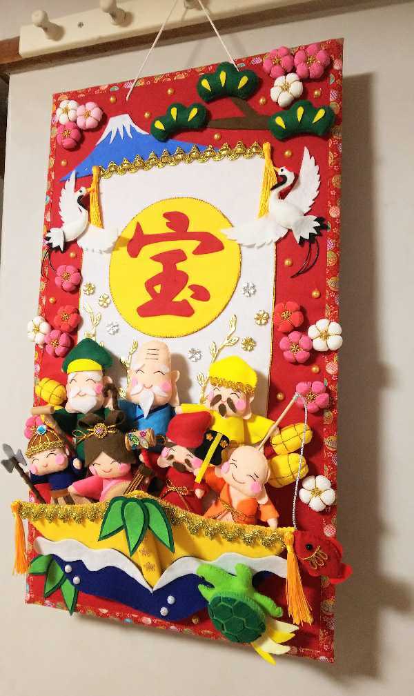 petit chaleur*ハンドメイド*フェルト*リース*タペストリー* 七福神