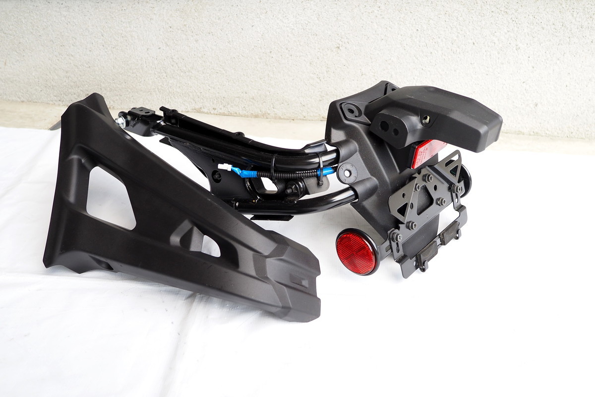 に適合する GSX-S 0 1 GSXS1000 GSXS950 GSX-S950 リアフェンダー 