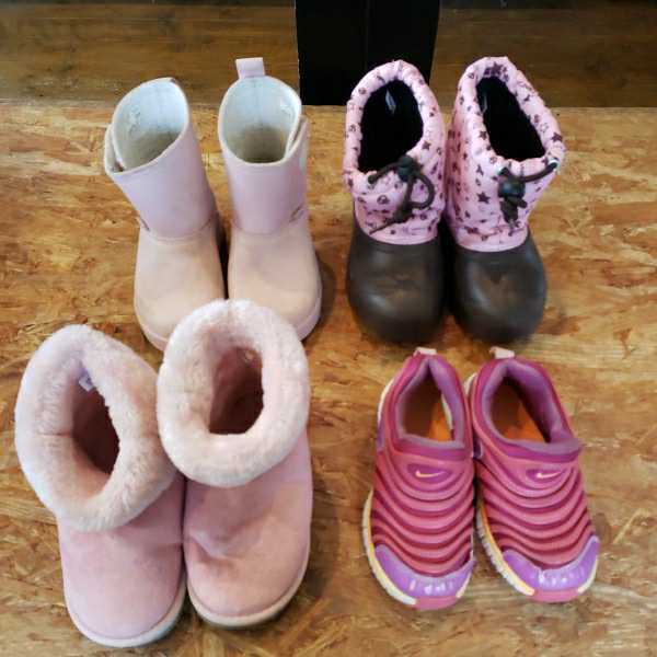 キッズ 女の子 ムートンブーツ ショートブーツ スニーカー Crocs 17センチ 18センチ まとめ売り Ignio スノーブーツ レインブーツ 17cm 売買されたオークション情報 Yahooの商品情報をアーカイブ公開 オークファン Aucfan Com