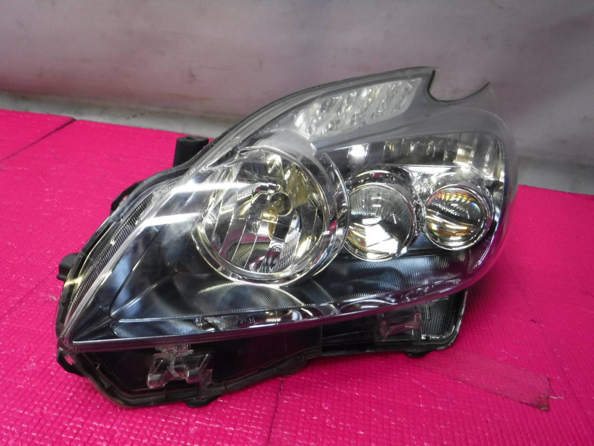 プリウス ZVW30 純正 LED ヘッドランプ 左 KOITO 47-30 6O17 プリウス