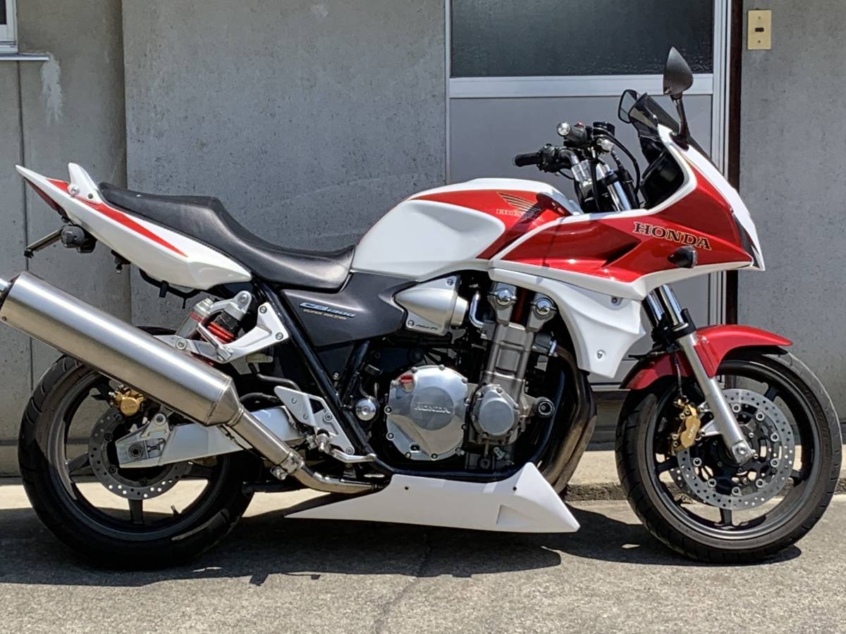 100%新品，豊富な 白ゲルコート CB1300SF/SB SC54 アンダーカウル ステー付き(その他)｜売買されたオークション情報、yahooの商品情報をアーカイブ公開 - オークファン ホンダ用