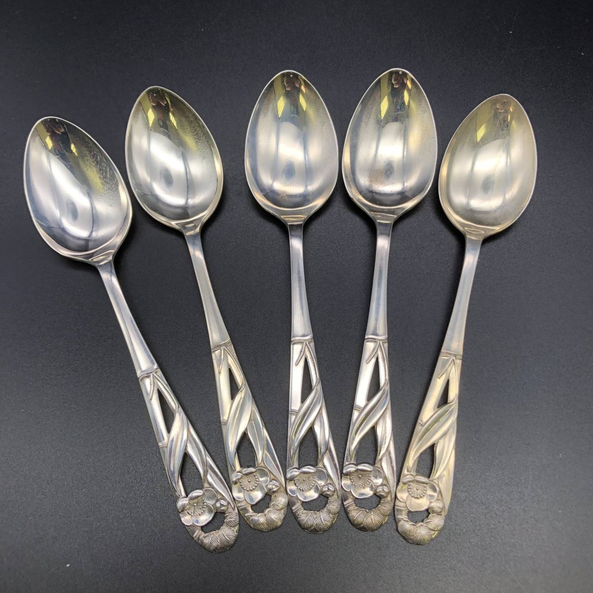 40646-4M☆【銀製 スプーン】 刻印有 計5点セット 総重量75.2g 銀
