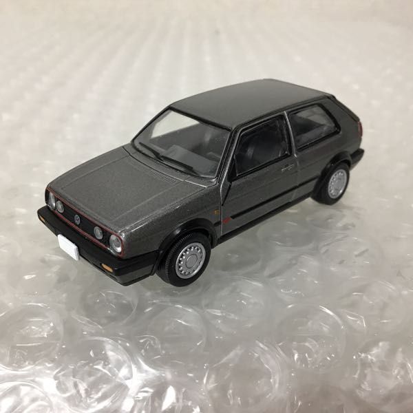 1円～ トミカリミテッド ヴィンテージネオ フォルクスワーゲン ゴルフ