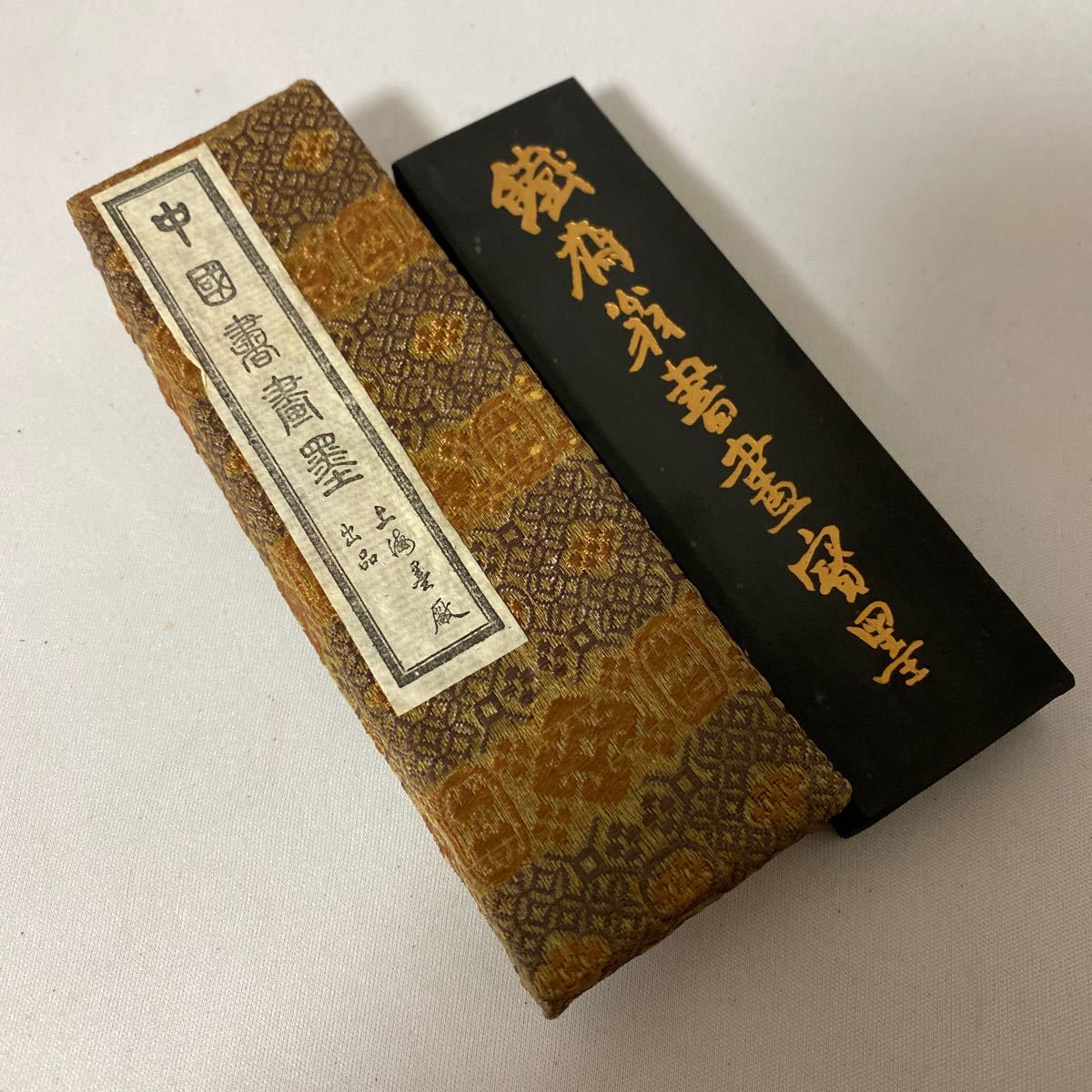 鉄斎古墨、国家第一なしの貴重品です。 古墨 国華第一 中国書画墨 | 油煙101 鉄斎翁書画宝