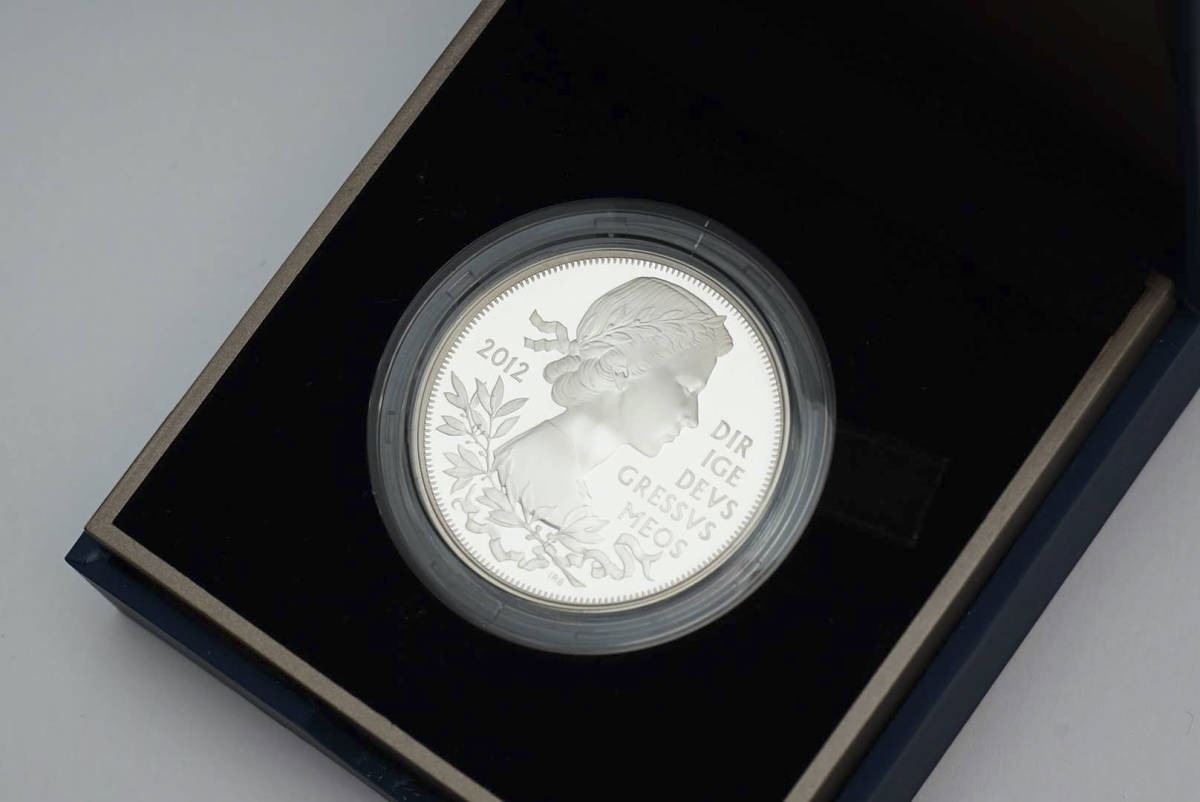 イギリス銀貨 ヤングヤング 2012 エリザベス2世 ダイヤモンド 
