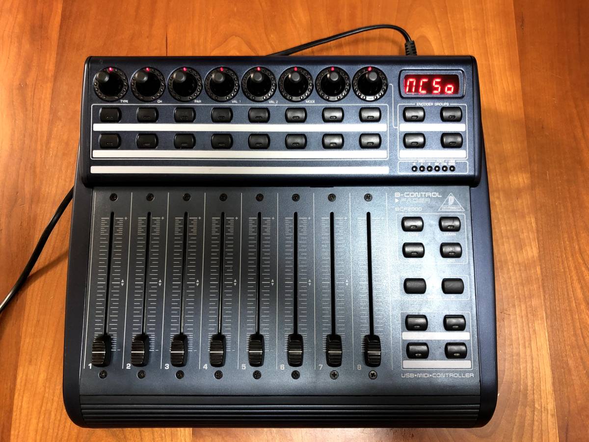 ◇ BEHRINGER B-CONTROL FADER BCF2000 ◇ MIDIコントローラ USB接続