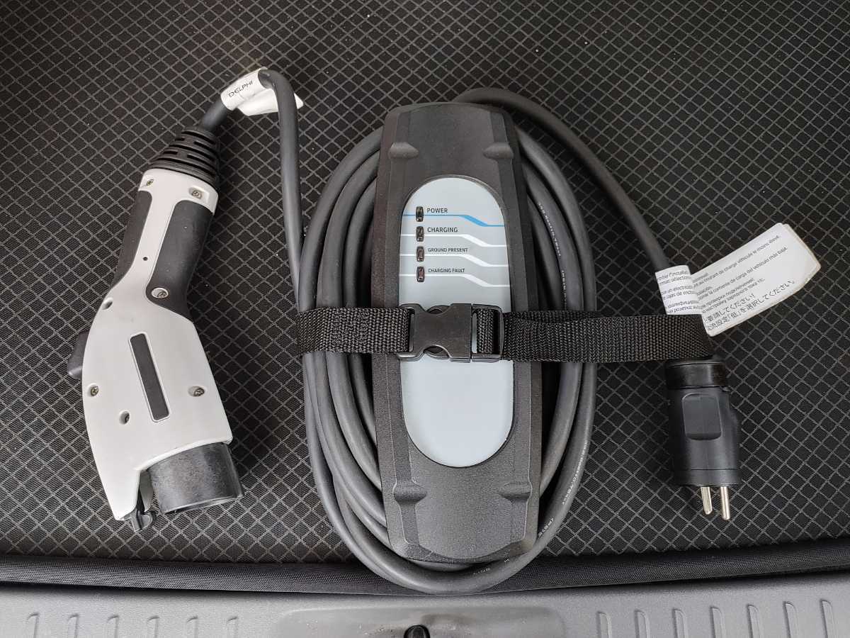 送料無料】 BMW 純正 充電ケーブル i3 i8 530e 330e 225xe Cエボ 電気 