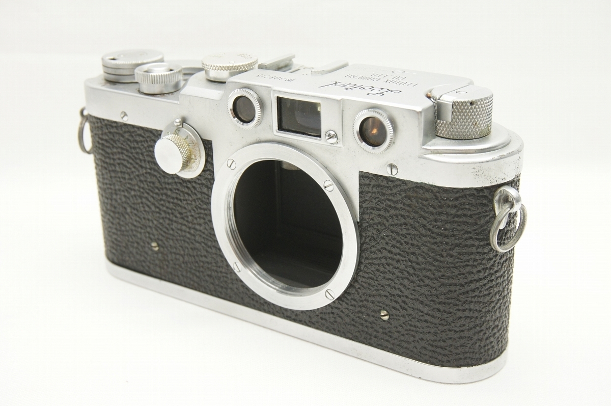 カメラ 希少Leotax K3 レンジファインダーカメラ、ケース付き整備済