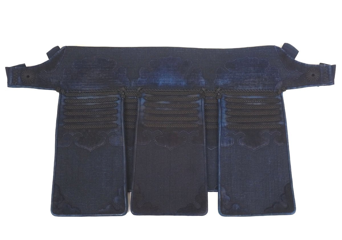 正規品，人気SALE s0639 垂単品 一般向け 手刺1.2分 6段飾 紺鹿革 剣道防具(防具単品)｜売買されたオークション情報、yahooの商品情報をアーカイブ公開 - オークファン 防具単品