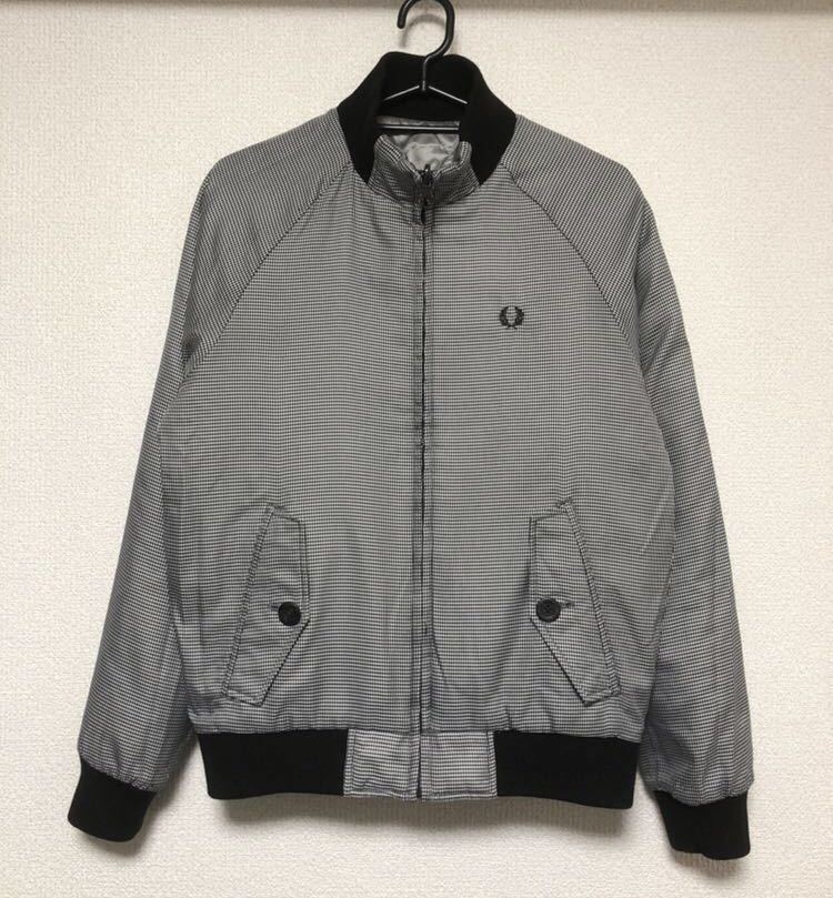 超激得，最新作 FRED PERRY フレッドペリー リバーシブル キルティング 中綿 ジャケット M グレー&times;ブラック 白 黒 MA-1 千鳥格子(ジャケット、上着)｜売買されたオークション情報、yahooの商品情報をアーカイ 男性用