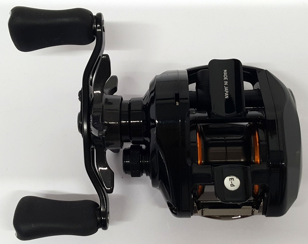 Daiwa ダイワ Alphas アルファス Ct Sv 70h Rh 右ハンドル ベイトリール 60サイズ 福山店 ダイワ 売買されたオークション情報 Yahooの商品情報をアーカイブ公開 オークファン Aucfan Com