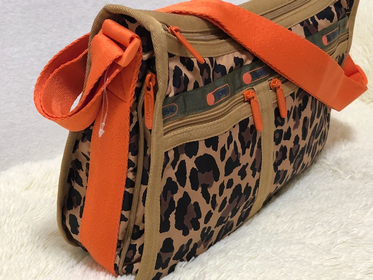 レスポートサック LeSportsac 7507 Deluxe Everyday Bag MUVEIL