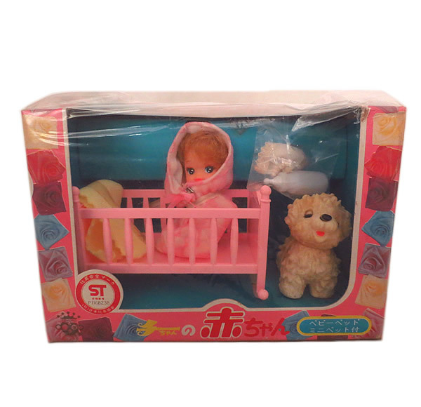 タカラ チーちゃんの赤ちゃん ベビーベッド ミニペット付 人形(その他)｜売買されたオークション情報、yahooの商品情報をアーカイブ公開 - オークファン その他