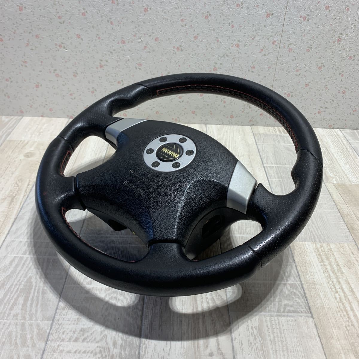 日産 MOMO ウッド調ステアリング （プレサージュ用？？） ウッド モモ