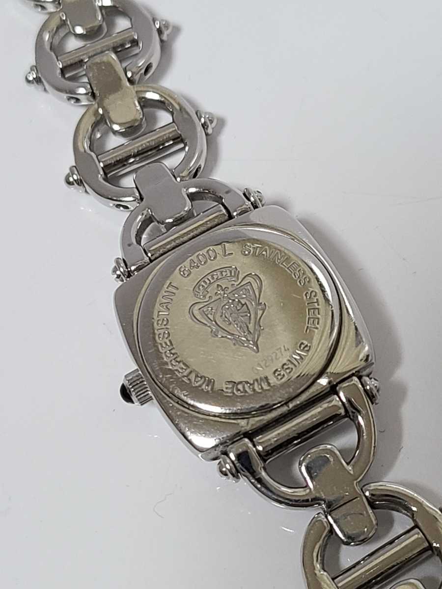 極美品！ グッチ GUCCI 6400L 腕時計 シルバー 箱付き 極美品！ グッチ GUCCI 6400L 腕時計 シルバー 箱付き 極美品！ グッチ