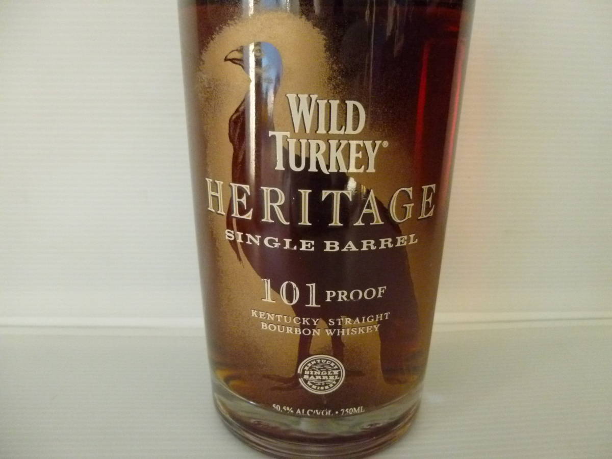 41811◆古酒/未開栓 WILD TURKEY/ワイルドターキー HERITAGE/ヘリテージ 101プルーフ バーボンウイスキー 750ml◆ 8年 ワイルドターキー 750ml バーボン 375ml 1000mlの通販