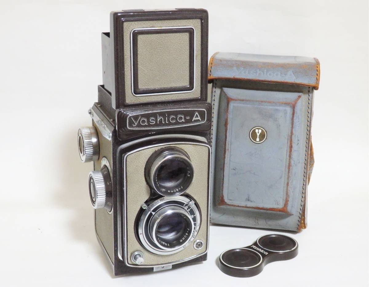 美品＆動作品】二眼レフカメラ ヤシカA (茶）6x6㎝判 ヤシカ