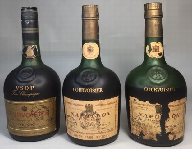 古酒 未開封 ブランデー『COURVOISIER クルボアジェ・ナポレオン2本