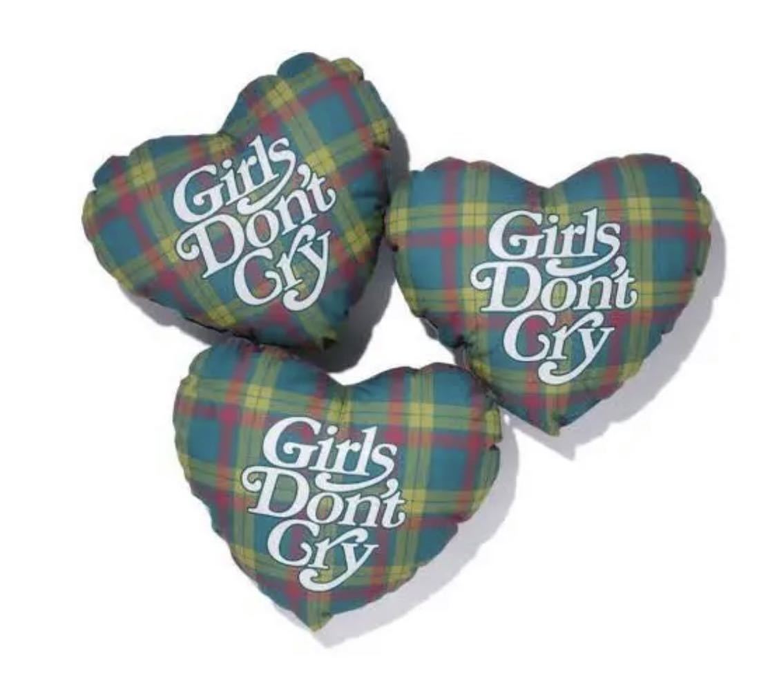 Girls Don't Cry Pillow クッション　伊勢丹限定 Girls Don't Cry 伊勢丹限定 Pillow Girls Don't Cry ×ISETAN VERDY'S
