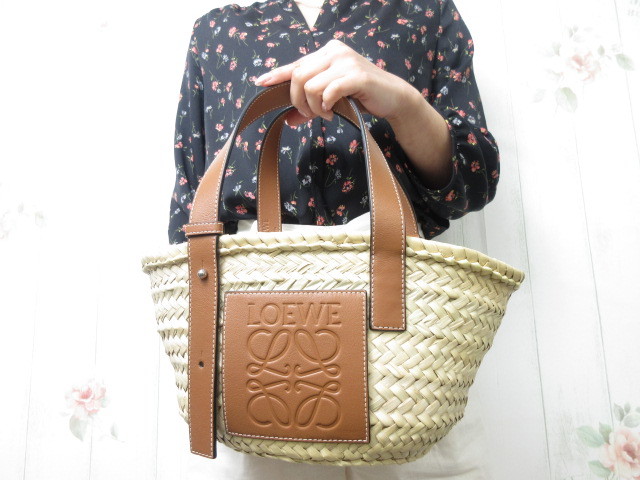 未使用品◆高級本物◆ロエベ かご バッグ 35cm LOEWE 布袋付◆37602