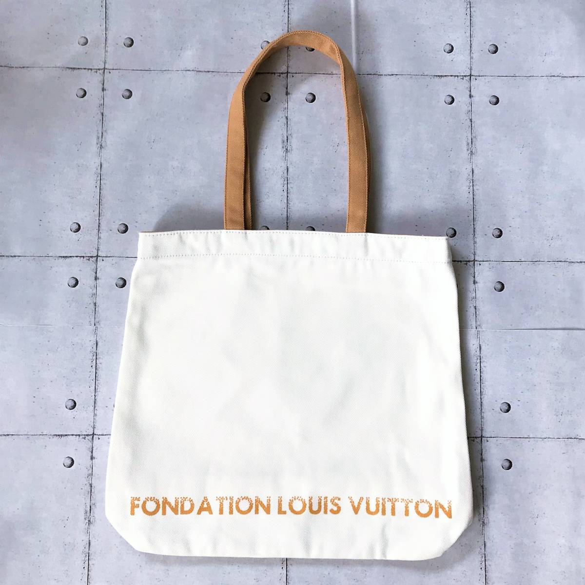 未使用】ルイヴィトン 美術館 エコバッグ メンズ、レディースOK トート 