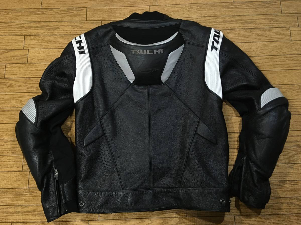 RS TAICHI GMX オートバイ ARROW 夏用牛革パンチングレザーレーシング