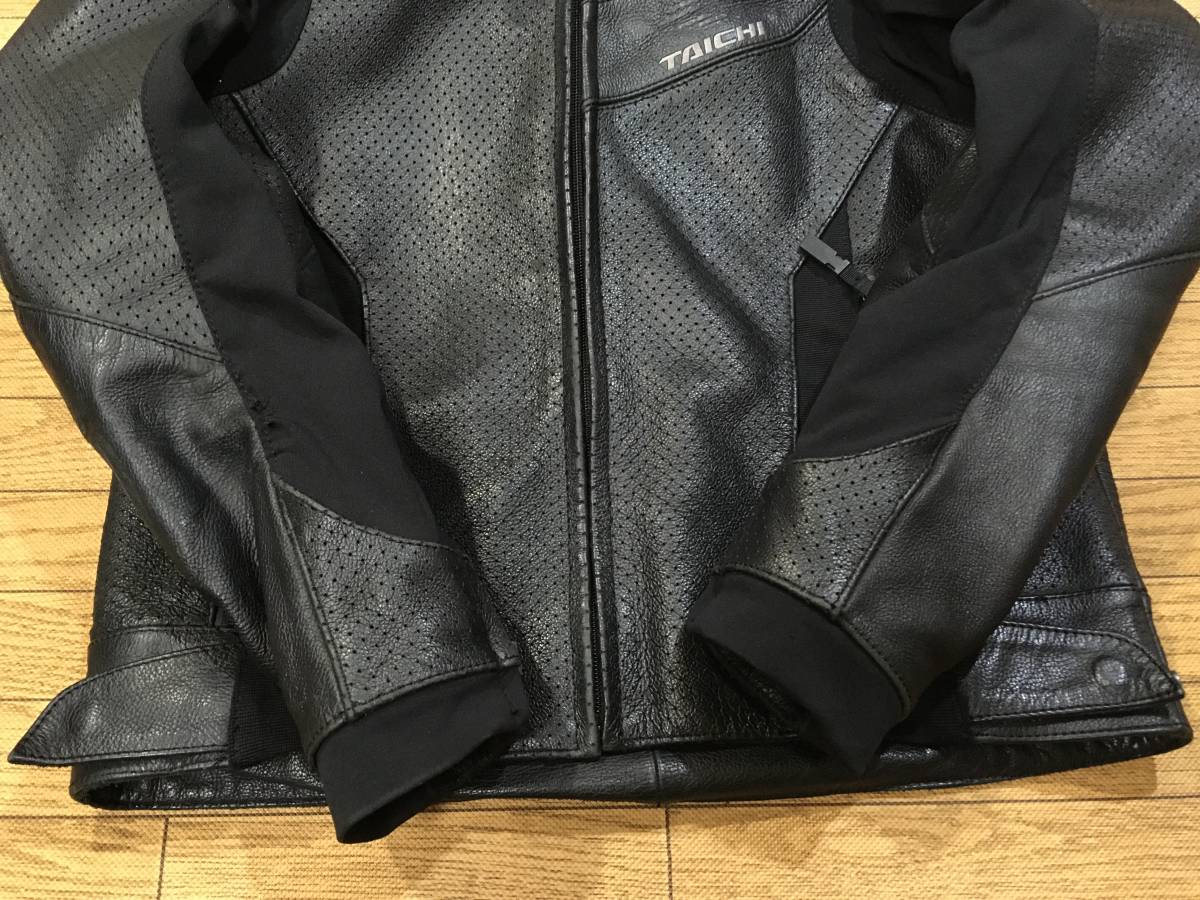RS TAICHI GMX オートバイ ARROW 夏用牛革パンチングレザーレーシング