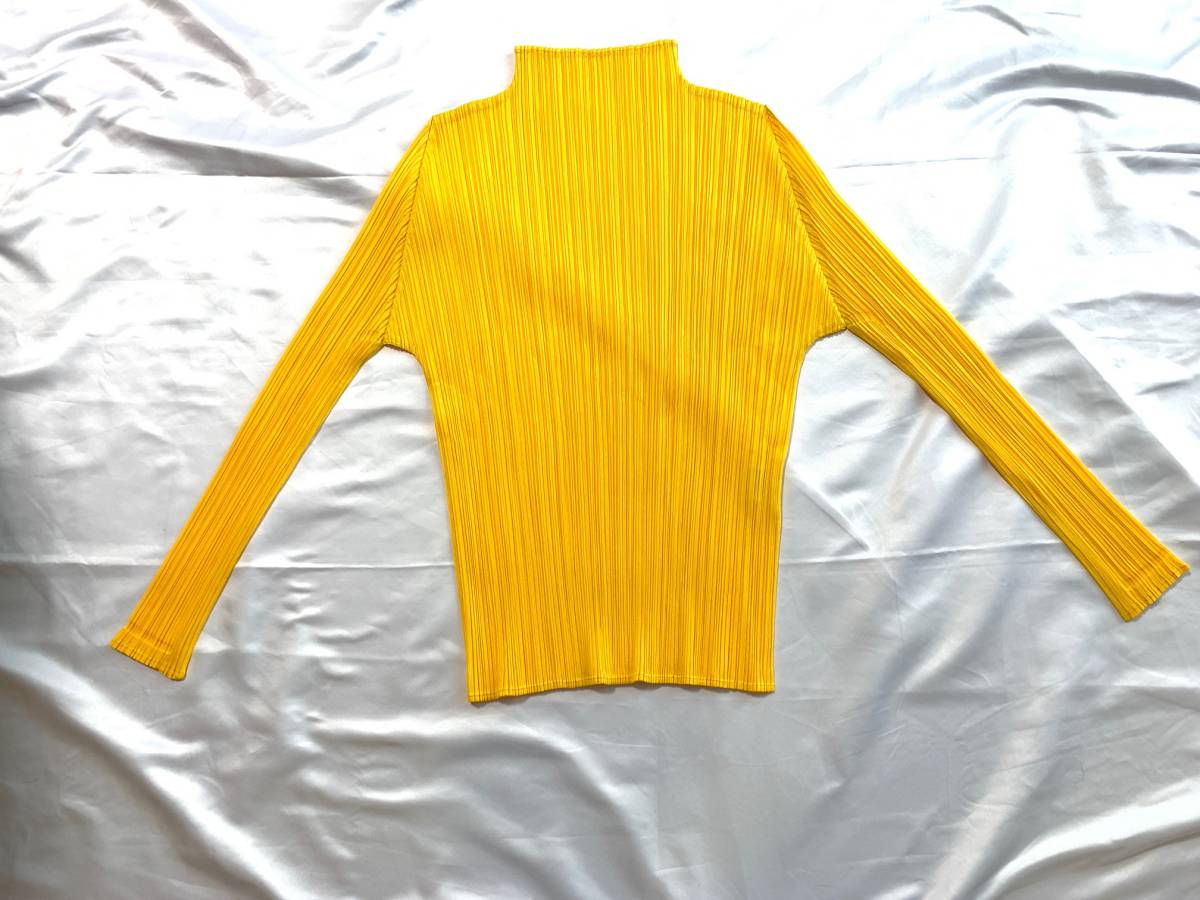 美品　ISSEY MIYAKE プリーツ 長袖 トップス 黄色 PLEASE PLEATS ISSEY プリーズ プリーツ イッセイ MIYAKE イッセイ