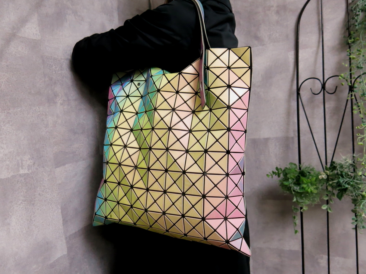 ○超美品○ISSEY MIYAKE イッセイミヤケ○BAOBAO バオバオ○PVC 