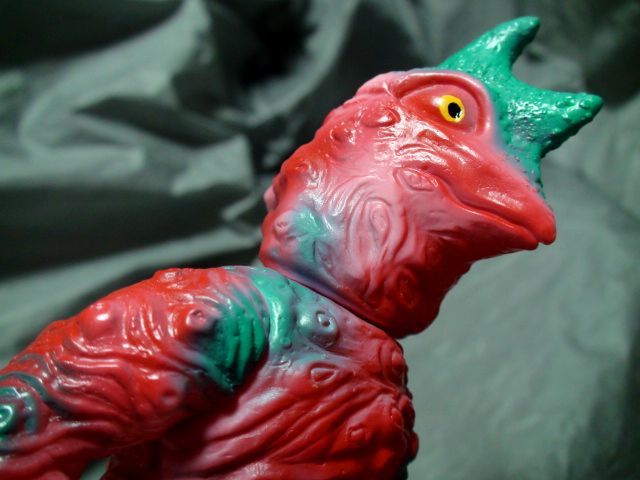 ウルトラセブン⑤64-1ベアモデル ウルトラ怪獣 ソフビ 人形 ペロリンガ