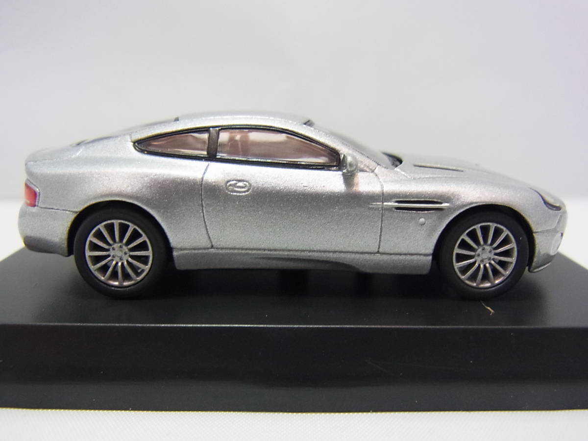 京商1/64 ブリティッシュスポーツカー ミニカーシリーズ Aston Martin