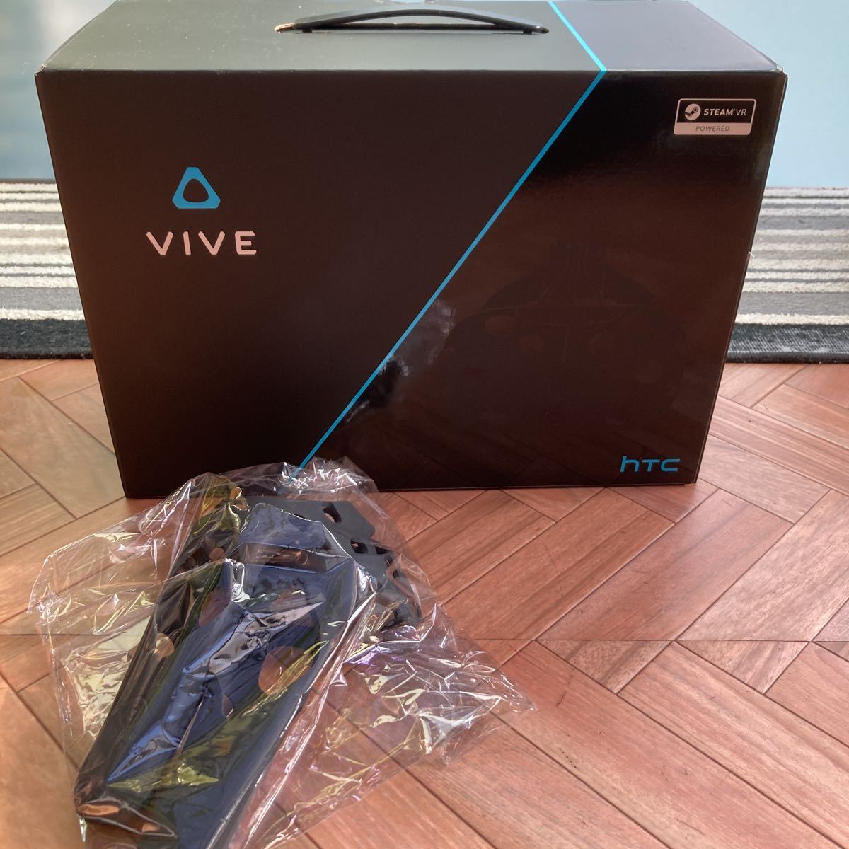 HTC VIVE VRヘッドセット