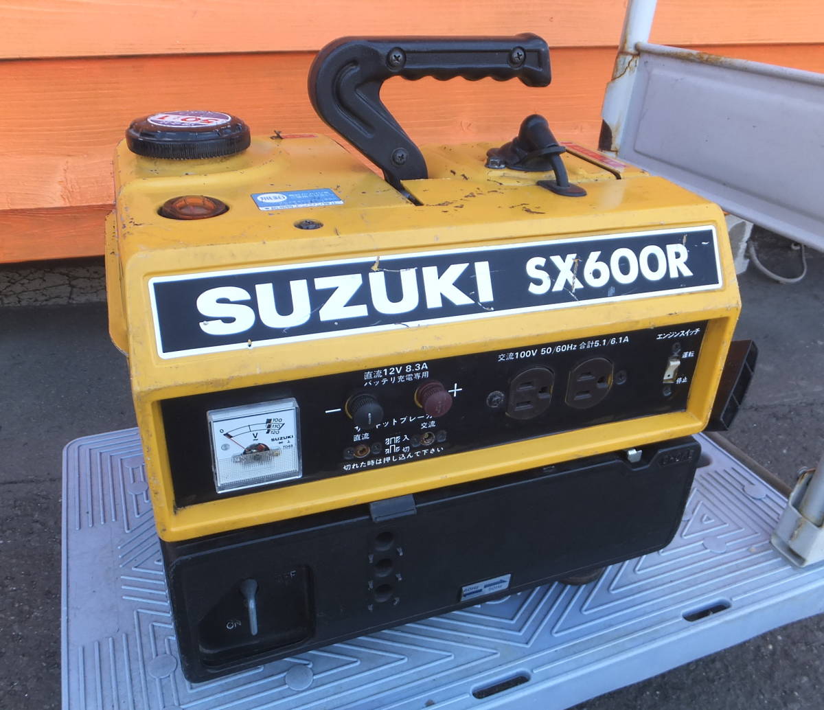 人気SALE，格安 よろづ屋 札幌ドーム周辺引取り限定：SUZUKI SX600R スズキ発電機 ポータブル 災害時 停電時 防災 M0410(発電機)｜売買されたオークション情報、yahooの商品情報をアーカイブ公開 - オークファン 発電機