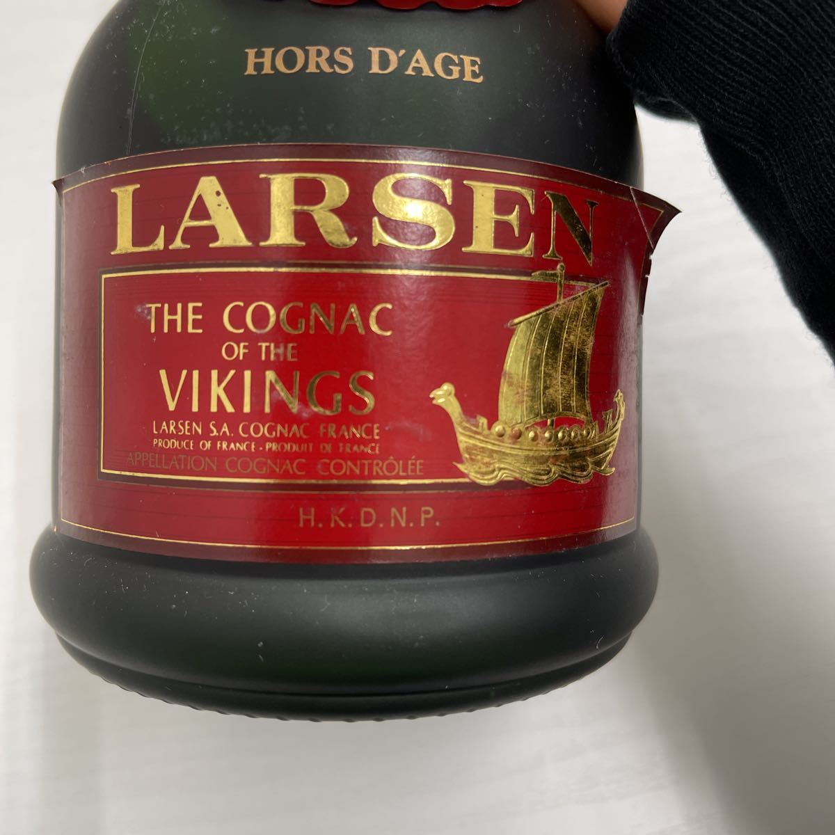Larsen S.A. コニャック トレ・ヴィエイユ・レゼルヴ 古酒 希少 古酒 LARSEN VIKINGS レア LARSEN コニャック Larsen GOLDEN