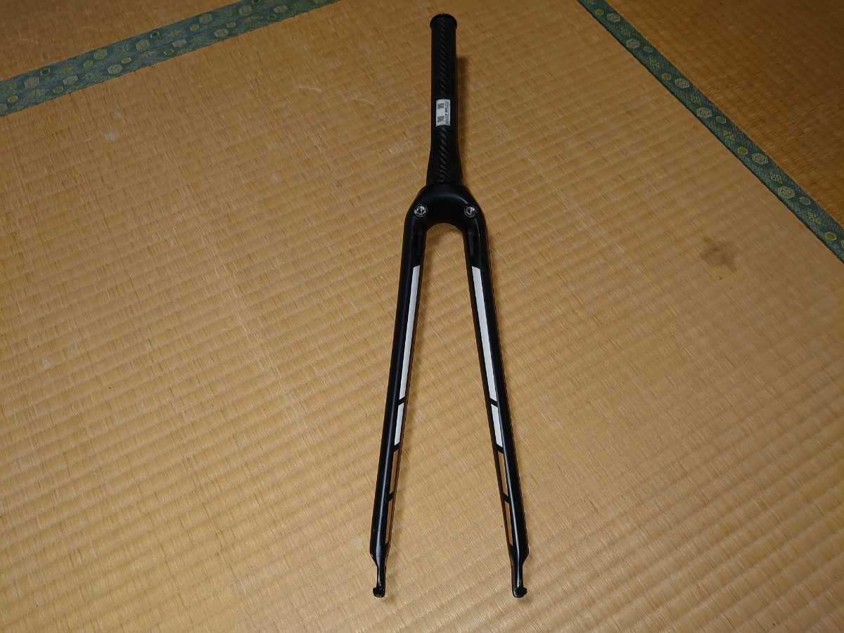 トレック エモンダ SLR8 フロントフォーク Emonda OCLV700 330g マットブラック