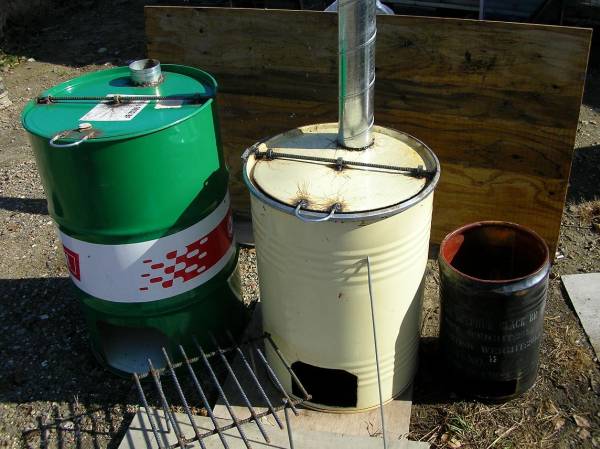 焼却器　ドラム缶　200L 　煙突　ロストル　灰かき棒　付き　左の商品