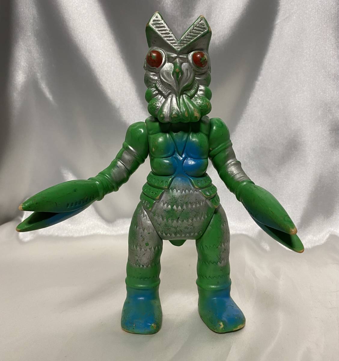 当時物 ブルマァク バルタン星人 ハワイ版 肌色成形 ウルトラマン 怪獣