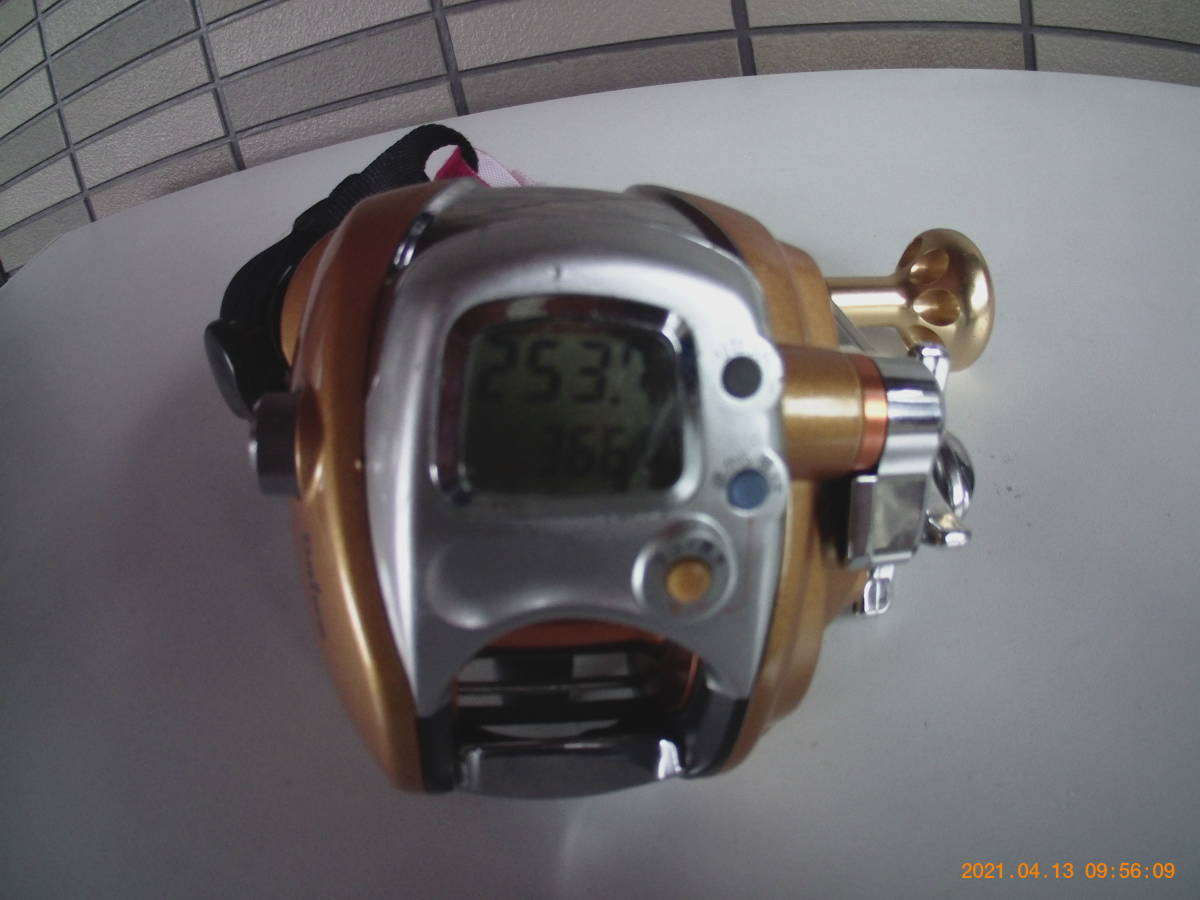 ダイワ シーボーグ250FB 中古品 スポーツ、レジャー 船用 【公式