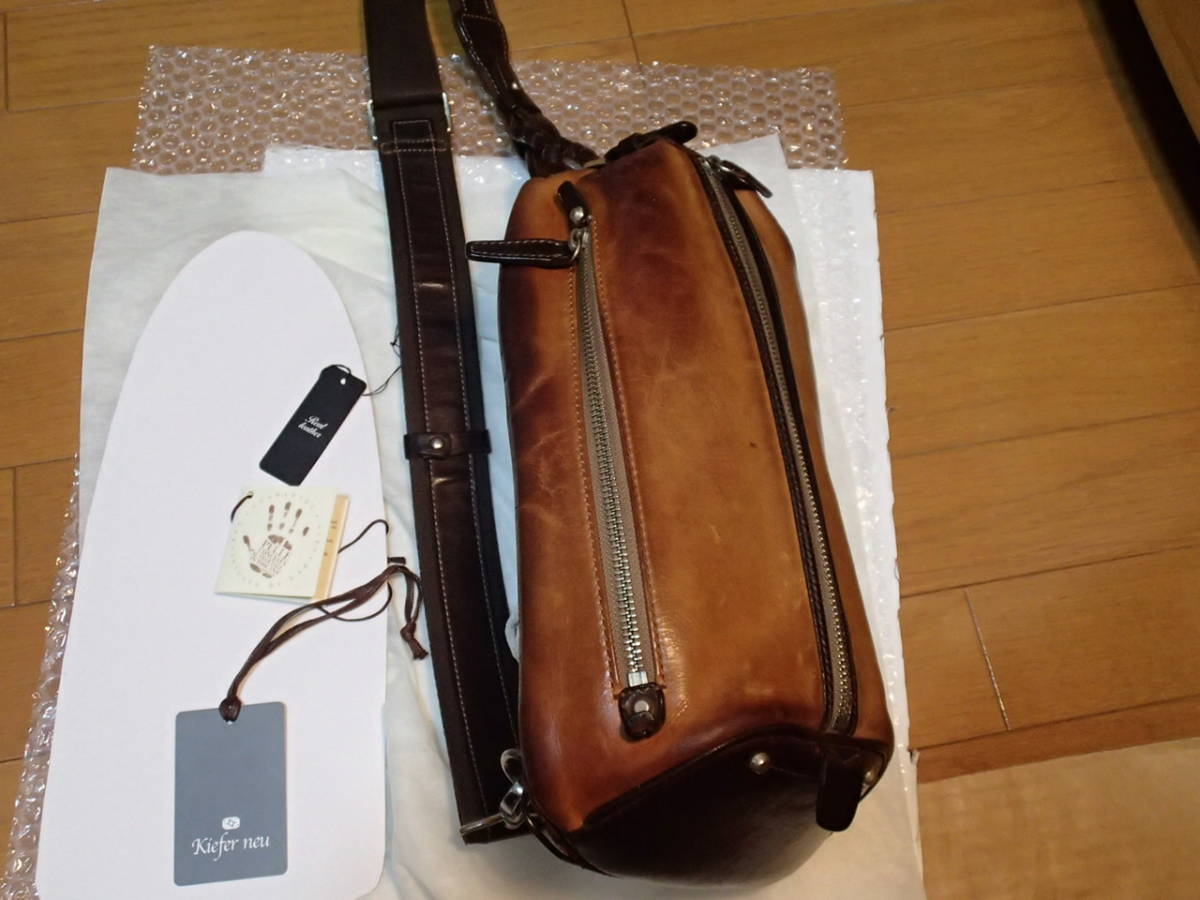 キーファーノイ レザー ボディバッグ キャメル Kiefer neu 訳アリ品 