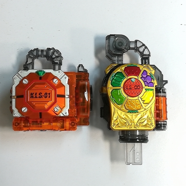 mF438b [まとめ] 仮面ライダー鎧武 DX戦極ドライバー カチドキロックシード 他 | M
