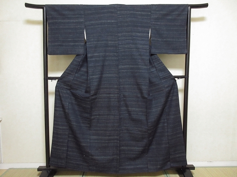 人気定番，送料無料 ドークブア 紬 横縞 藍鉄 極上の逸品 516(紬、お召)｜売買されたオークション情報、yahooの商品情報をアーカイブ公開 - オークファン その他