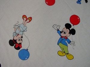 ディズニー 風船のヤフオク の相場 価格を見る ヤフオク のディズニー 風船のオークション売買情報は36件が掲載されています