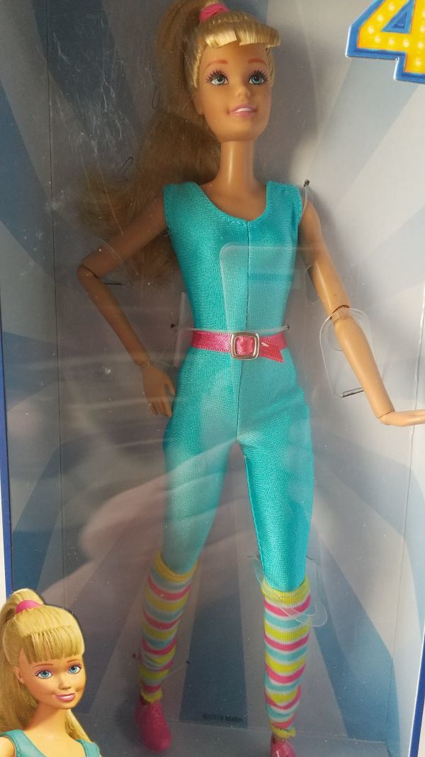 トイストーリー ４ フィギュア バービー 人形 トイ ストーリー 売買されたオークション情報 Yahooの商品情報をアーカイブ公開 オークファン Aucfan Com